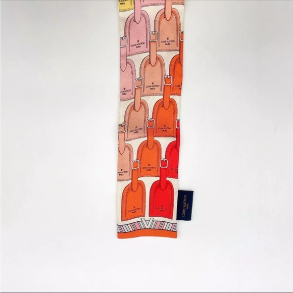 Authentic Louis Vuitton Bandeau LV tag printed silk Scarf W/Box - Picture 13 of 16